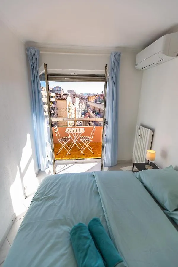 Appartement Superbe 100m2 - 2 Balcons - Proche Gare - Climatisé à Marseille 0*,  France
