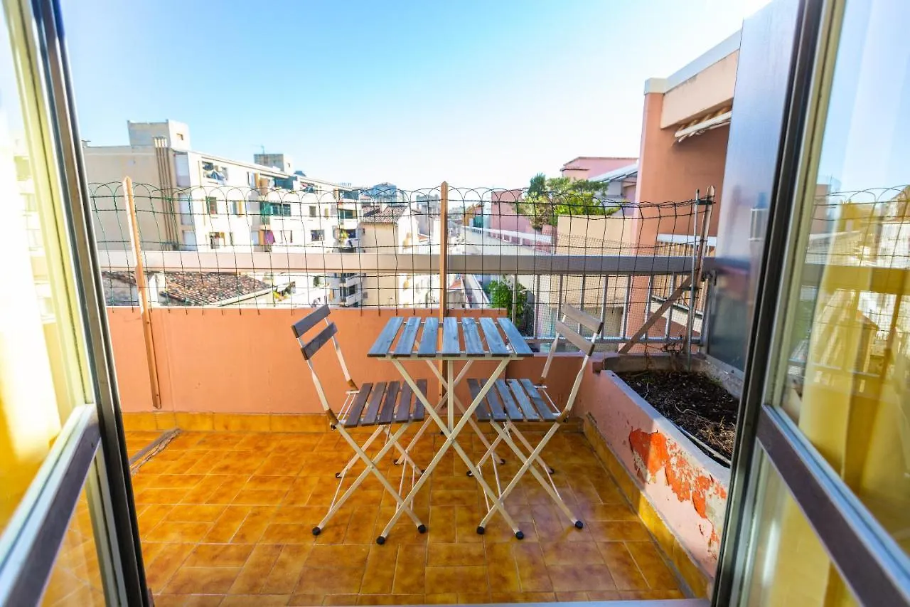 Appartement Superbe 100m2 - 2 Balcons - Proche Gare - Climatisé à Marseille 0*,  France